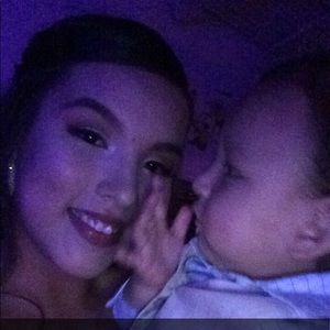 Meet your Posher, Vanessa